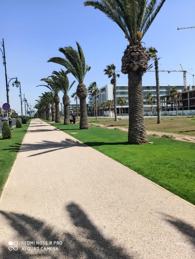 Appartement Julia Au Centre Ville Agadir Dans Residence Borj Dalat Екстериор снимка